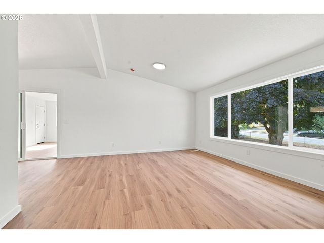 2925 E 1st Ave, Camas, WA 98607