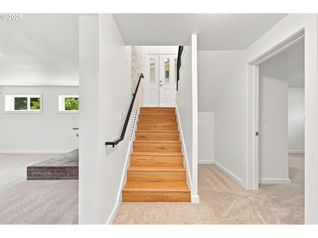 2925 E 1st Ave, Camas, WA 98607