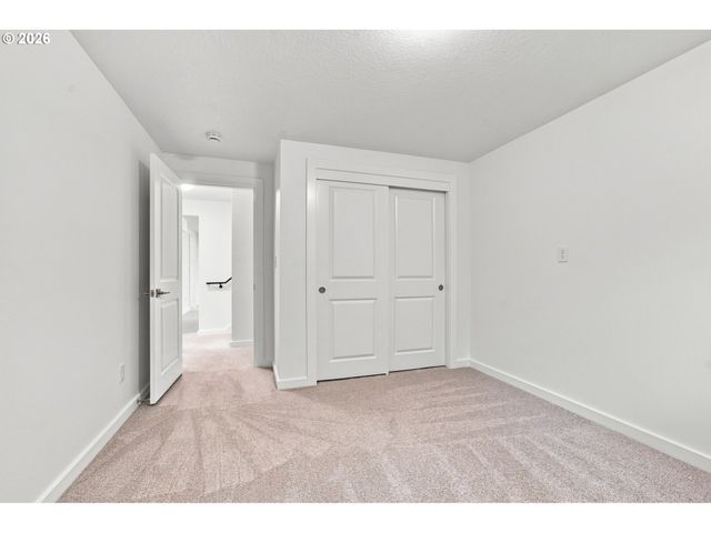 2925 E 1st Ave, Camas, WA 98607