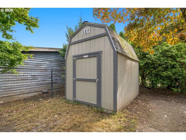 2925 E 1st Ave, Camas, WA 98607