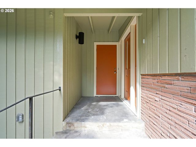 2925 E 1st Ave, Camas, WA 98607