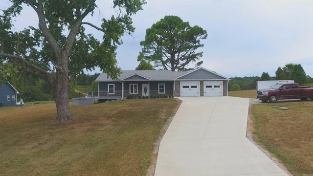631 Spring Valley Drive, Mammoth Spring, AR 72554