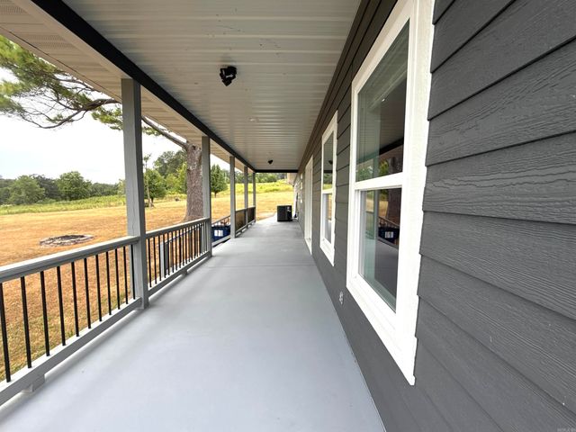 631 Spring Valley Drive, Mammoth Spring, AR 72554