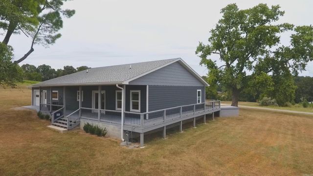 631 Spring Valley Drive, Mammoth Spring, AR 72554