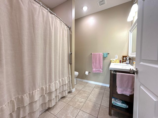 631 Spring Valley Drive, Mammoth Spring, AR 72554