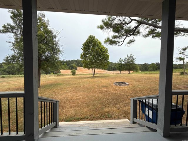 631 Spring Valley Drive, Mammoth Spring, AR 72554