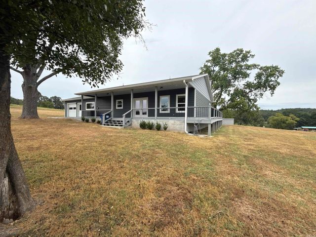 631 Spring Valley Drive, Mammoth Spring, AR 72554
