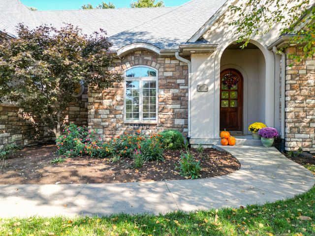 2503 ST REGIS CT, Columbia, MO 65203