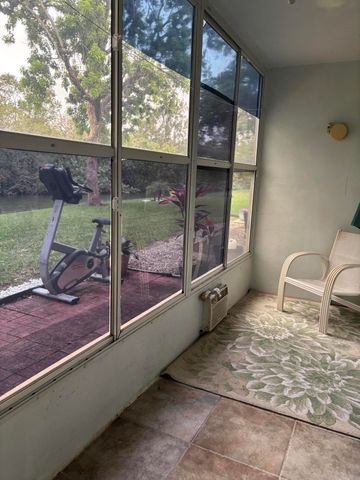 66 Windsor D, West Palm Beach, FL 33417