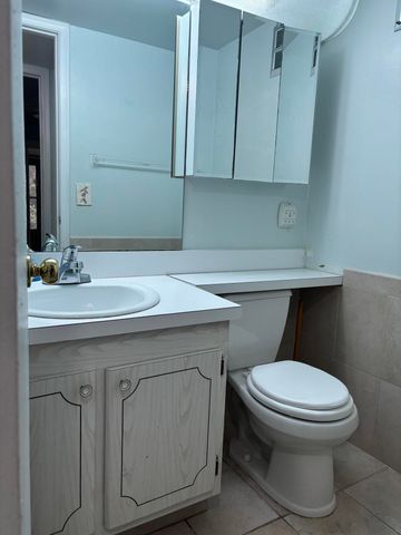 66 Windsor D, West Palm Beach, FL 33417