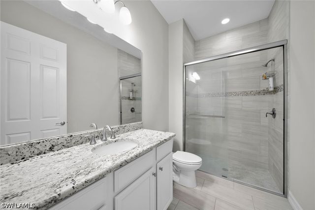 8741 Westwood Oaks PL, Fort Myers, FL 33908