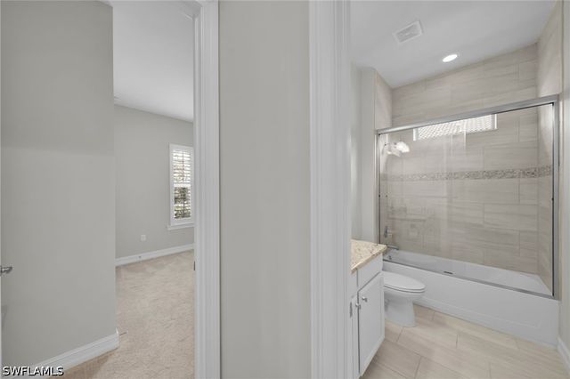 8741 Westwood Oaks PL, Fort Myers, FL 33908