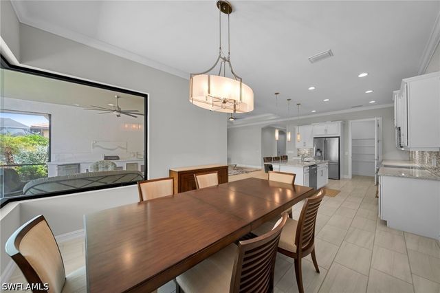 8741 Westwood Oaks PL, Fort Myers, FL 33908