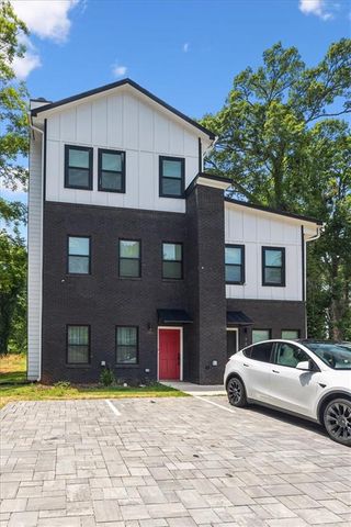 925 Hank Aaron Drive, Atlanta, GA 30315