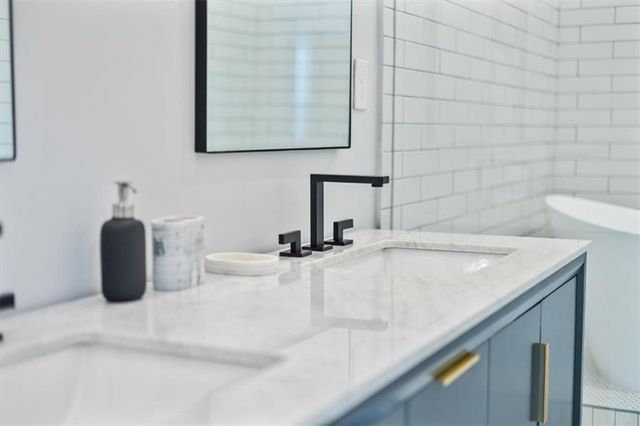 925 Hank Aaron Drive, Atlanta, GA 30315