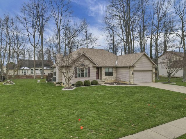 145 Shawnee Loop N, Pataskala, OH 43062