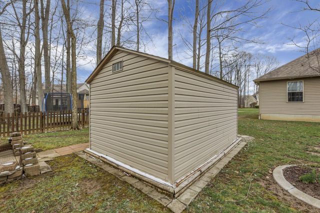 145 Shawnee Loop N, Pataskala, OH 43062