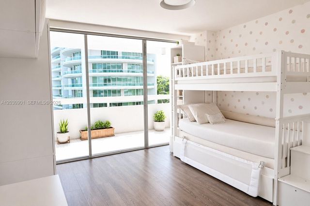1627 Brickell Ave 1005, Miami, FL 33129