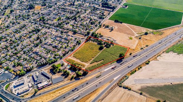 432 E Glenwood Ave, Turlock, CA 95380