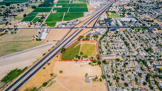 432 E Glenwood Ave, Turlock, CA 95380