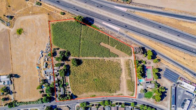 432 E Glenwood Ave, Turlock, CA 95380