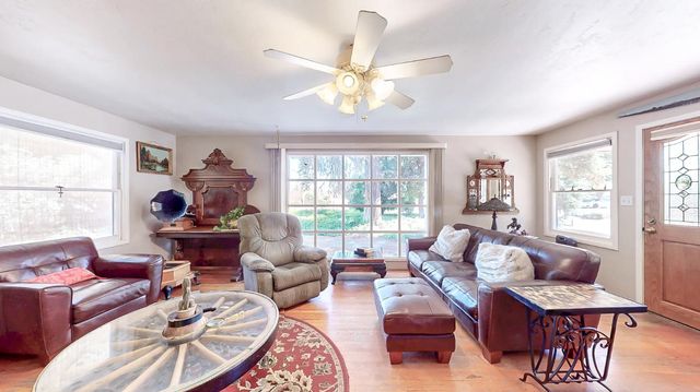 432 E Glenwood Ave, Turlock, CA 95380