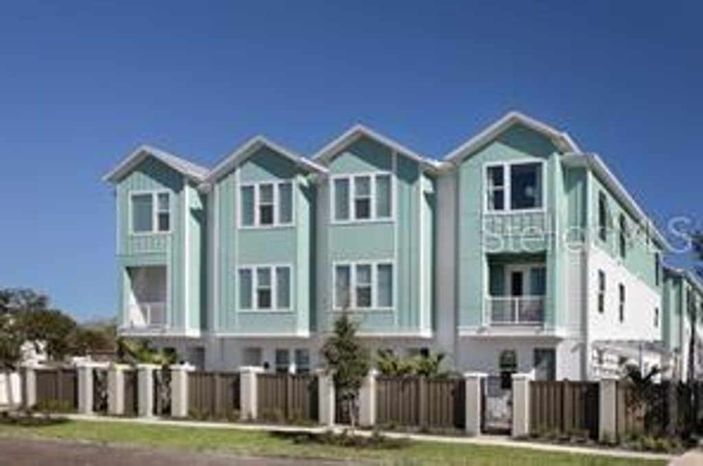 89 28TH STREET S, St Petersburg, FL 33712