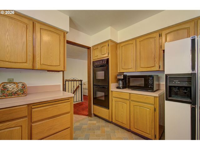 26001 Ne 60TH St, Vancouver, WA 98682