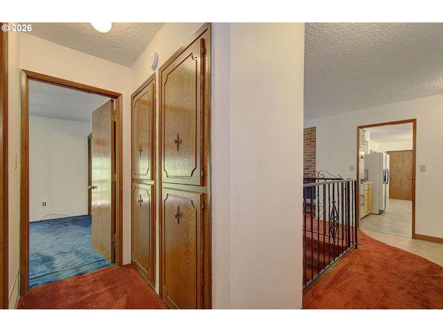 26001 Ne 60TH St, Vancouver, WA 98682