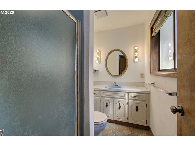 26001 Ne 60TH St, Vancouver, WA 98682
