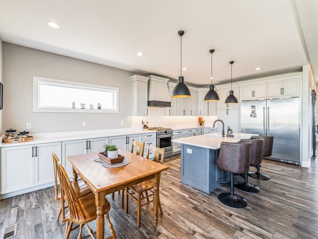 2105 Ketelsen Drive, Ames, IA 50010