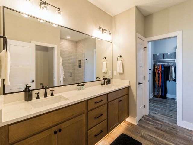2105 Ketelsen Drive, Ames, IA 50010