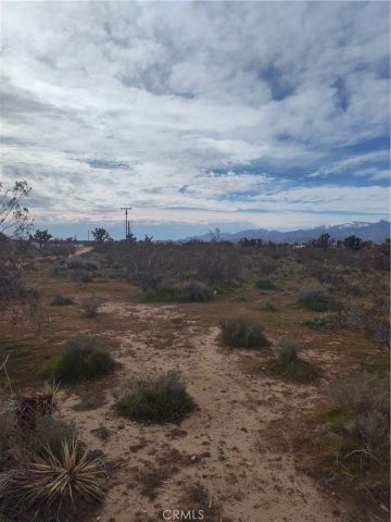 0 Buttemere, Phelan, CA 92371