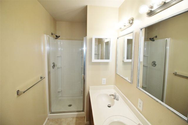 321 Briar Oaks Drive, Royse City, TX 75189