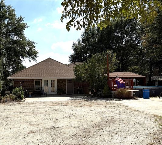 12493 Little Elm Road, Farmington, AR 72730