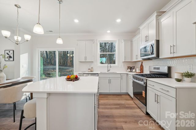 109 Ventnor Way, Mooresville, NC 28115