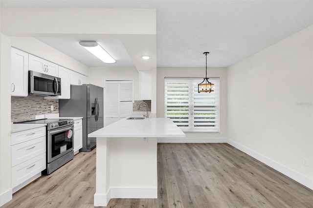 600 CASA PARK COURT M, Winter Springs, FL 32708