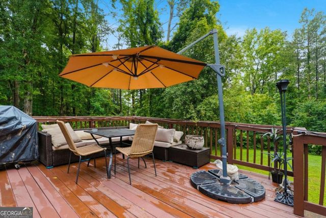 5448 Hiram Lithia Springs Road, Powder Springs, GA 30127