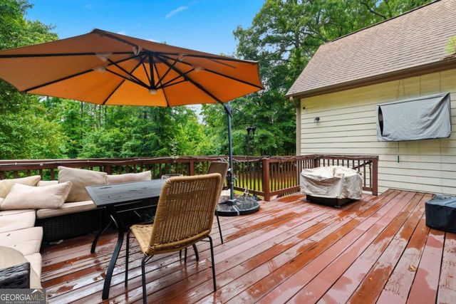 5448 Hiram Lithia Springs Road, Powder Springs, GA 30127