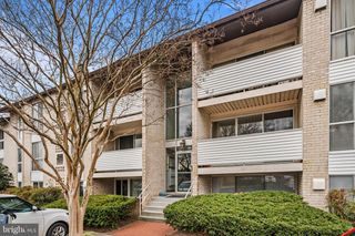 5606 BLOOMFIELD DR #104, Alexandria, VA 22312