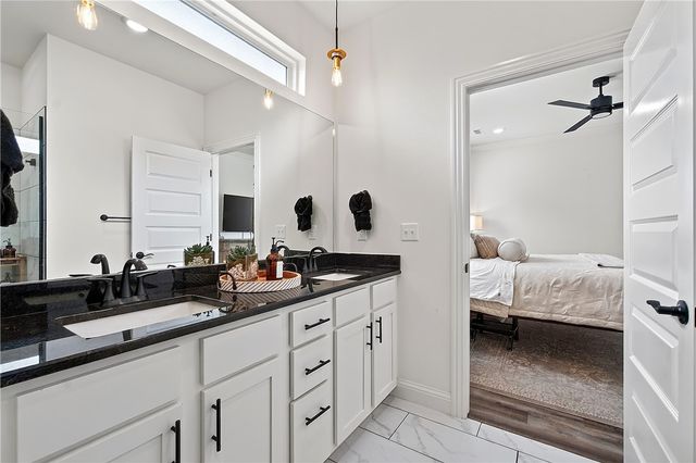 2404 SW Poppy Street, Bentonville, AR 72713