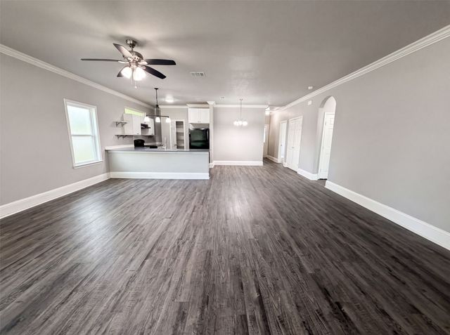 101 Griffin Street, Waxahachie, TX 75165