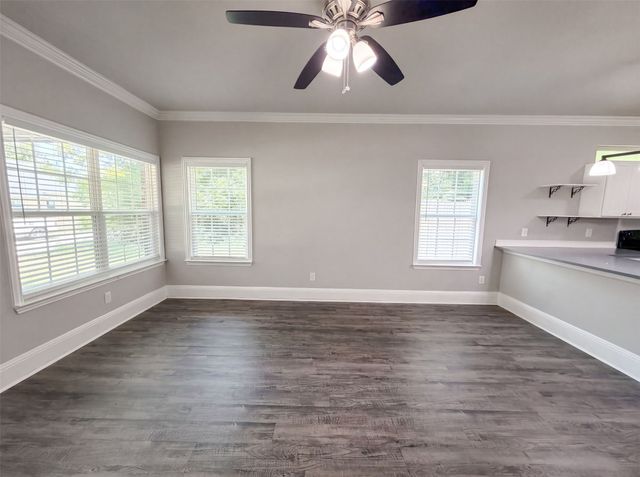101 Griffin Street, Waxahachie, TX 75165