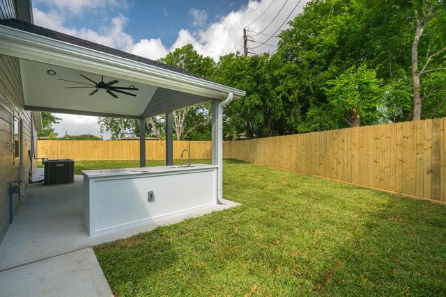 3618 Tamfield Drive, Houston, TX 77066