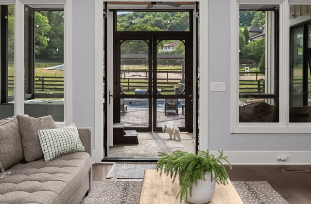 4450 Savage Pointe PVT Dr, Franklin, TN 37064