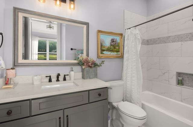 4450 Savage Pointe PVT Dr, Franklin, TN 37064