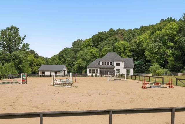 4450 Savage Pointe PVT Dr, Franklin, TN 37064