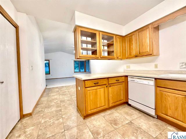 939 Mayvis Boulevard, Mankato, MN 56001