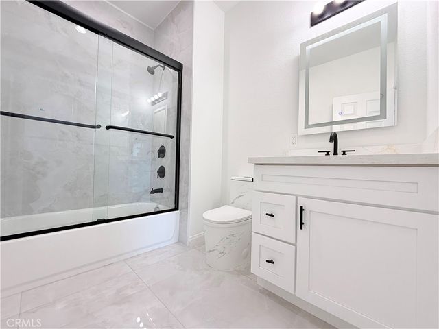 8153 Banana Avenue 201, Fontana, CA 92335