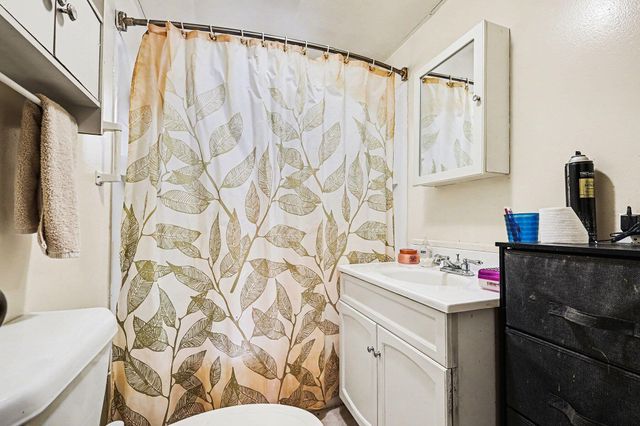 408 E 14th Street, La Porte, IN 46350